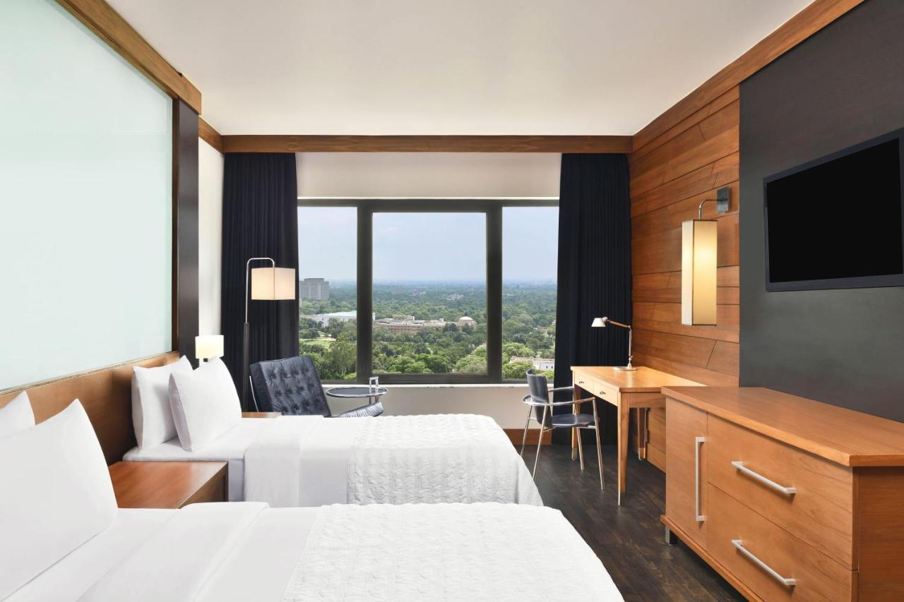 Club Room Twin 2 way Airport Transfer Access to club lounge including Hi-Tea from 3-5 pm Happy Hours from 6-8 pm,1676756323:JPEG